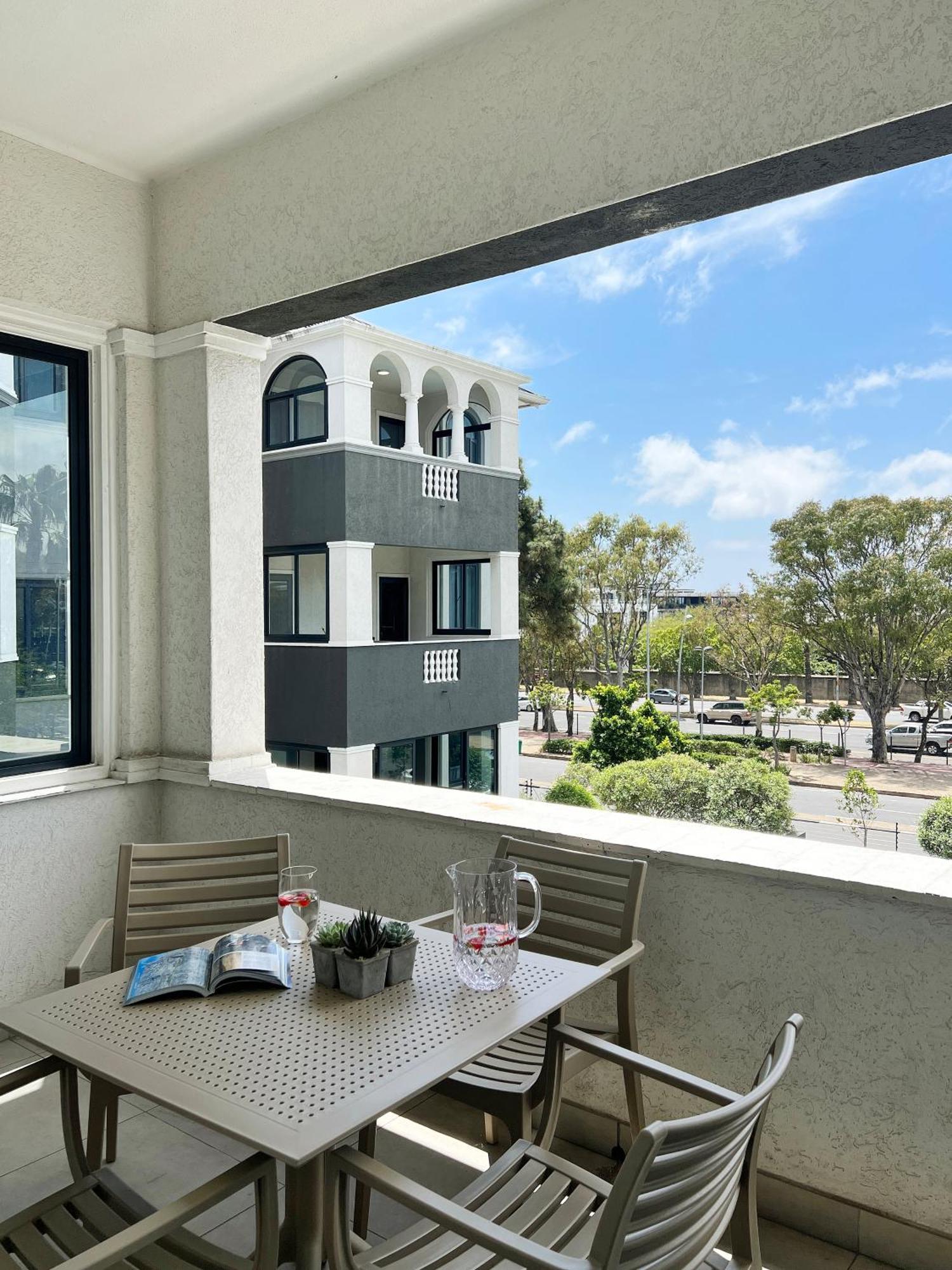 Warwick Mansions 5 Apartment Cape Town