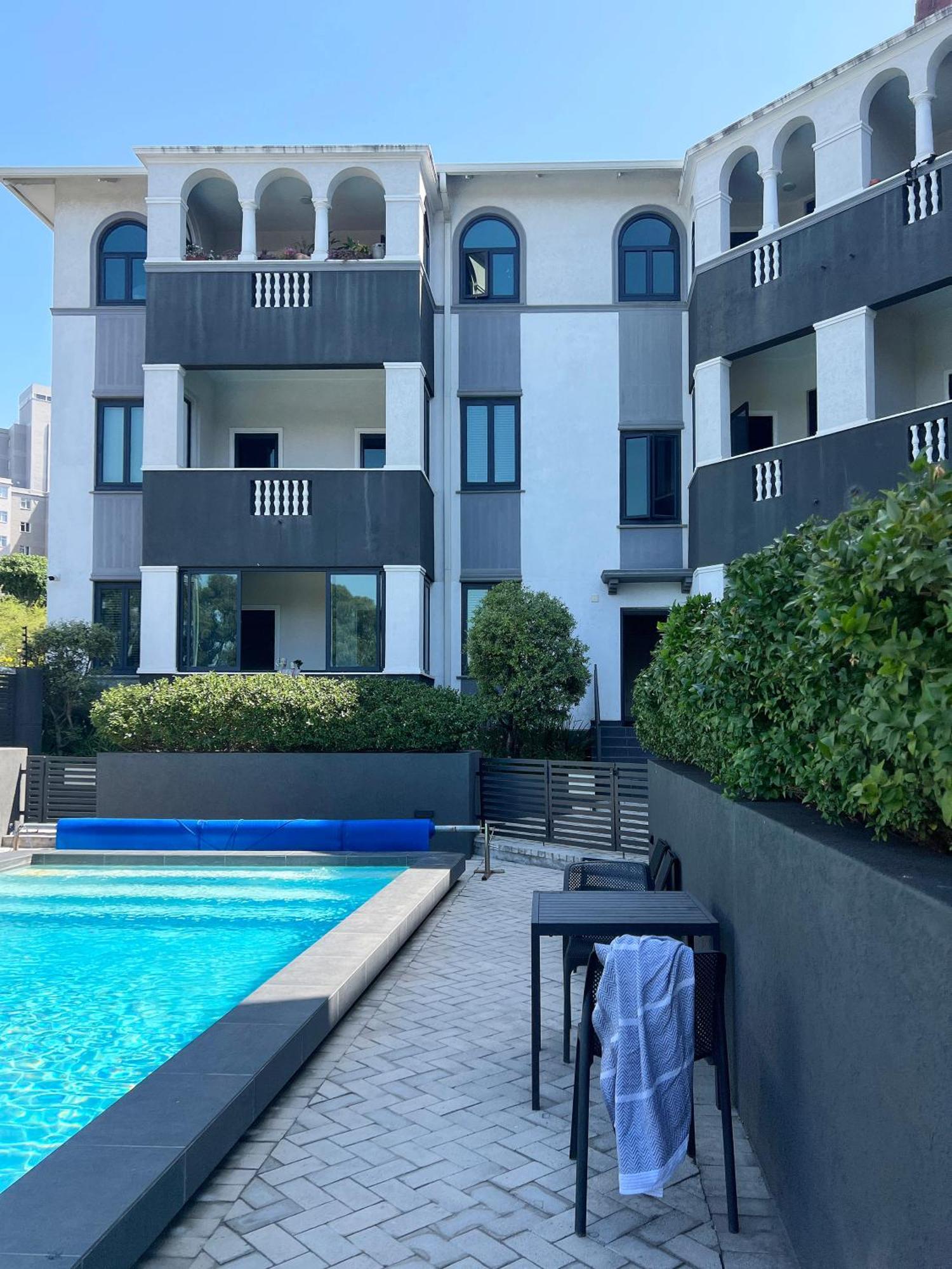 Apartment Warwick Mansions 5 Cape Town