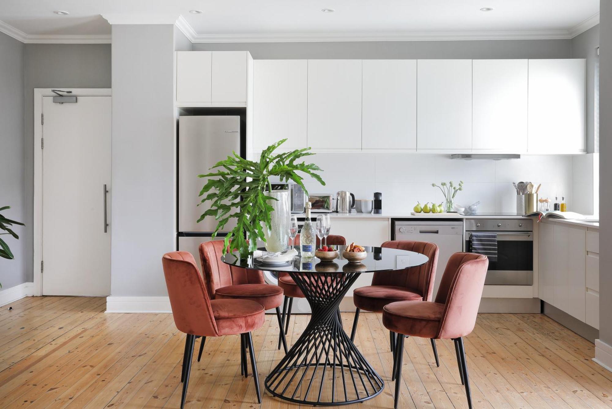 Apartment Warwick Mansions 5